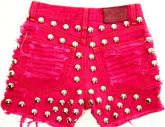 Short colorido,desfiado e tachas